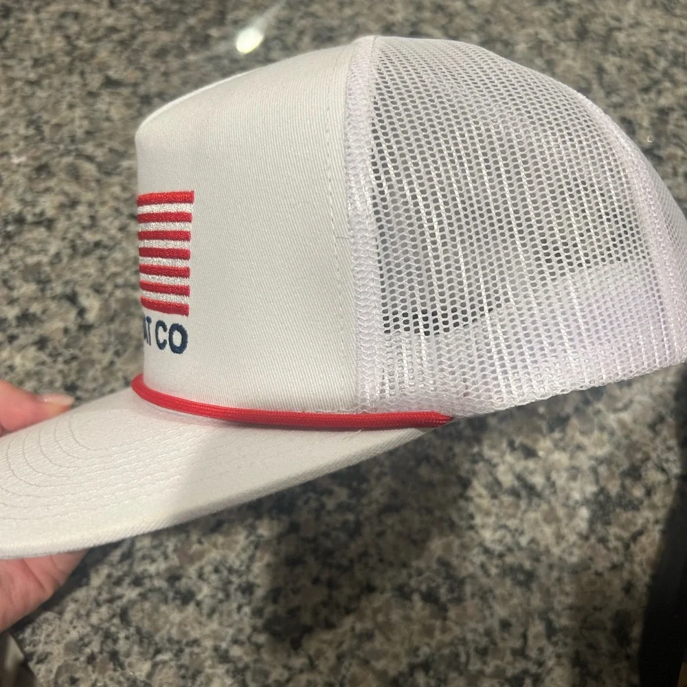 Southern string hat - Picture 2 of 3